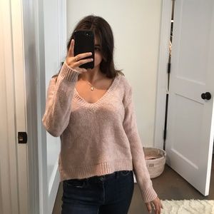 BABY PINK KNIT SWEATER V NECK